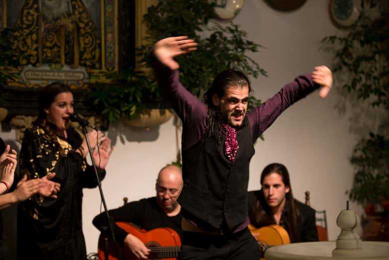 Um dos bailaores do Patio de la Judería