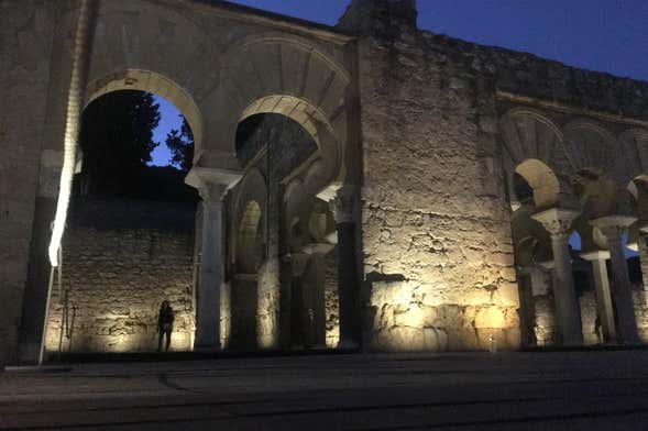 Tour noturno pela Medina Azahara